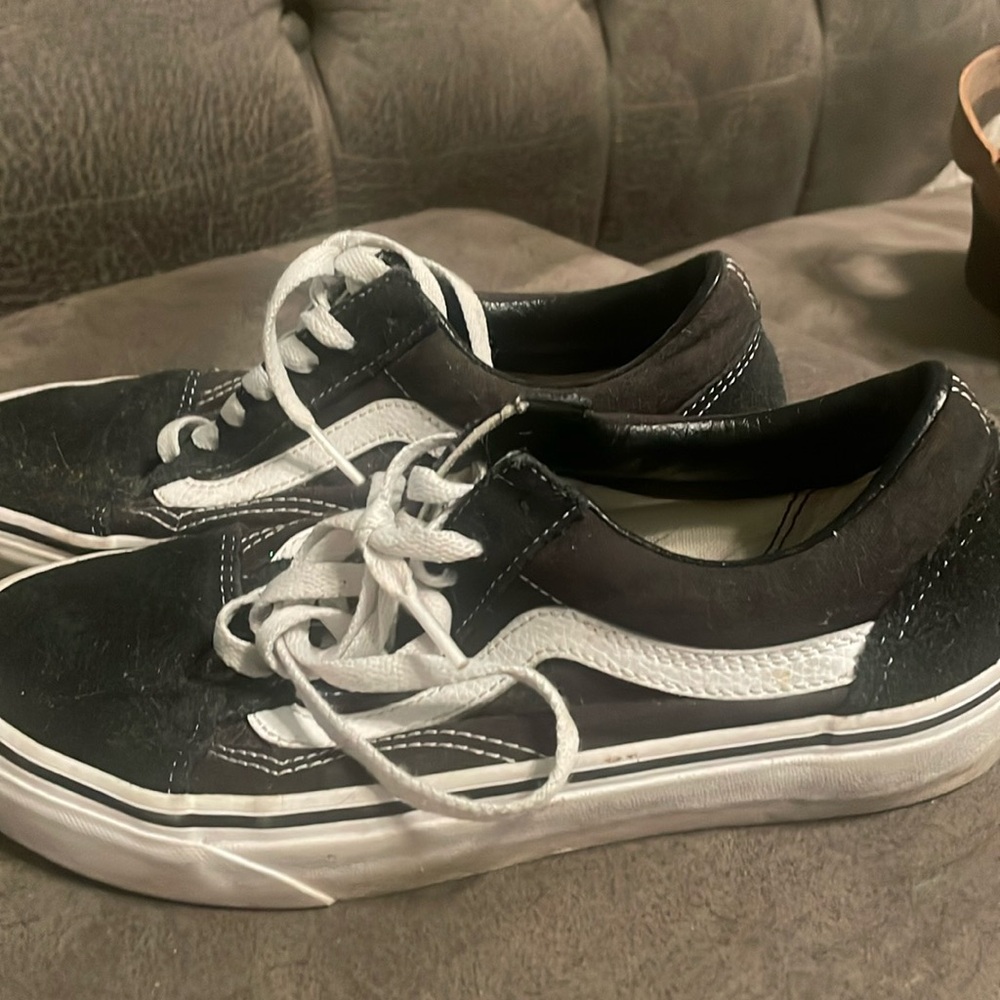 Black suede Vans